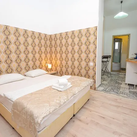 Nightlife Old Town * Bucharest