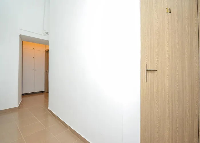 Nightlife Old Town Apartman