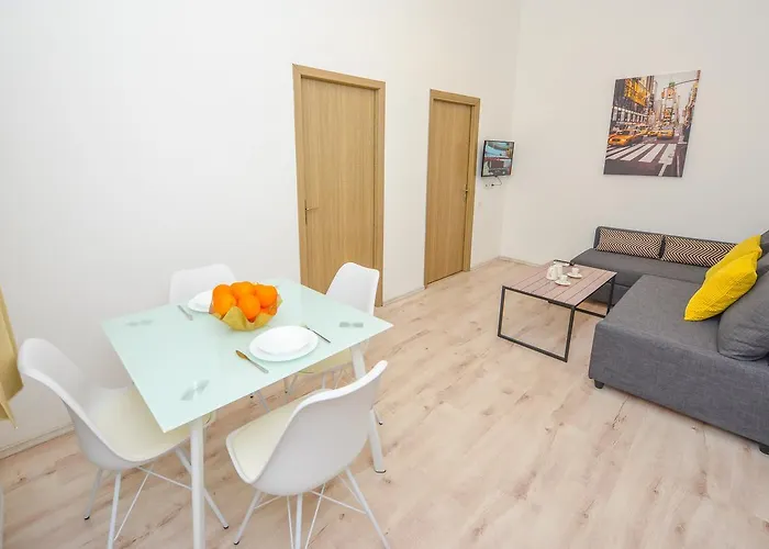 Nightlife Old Town Bukarest