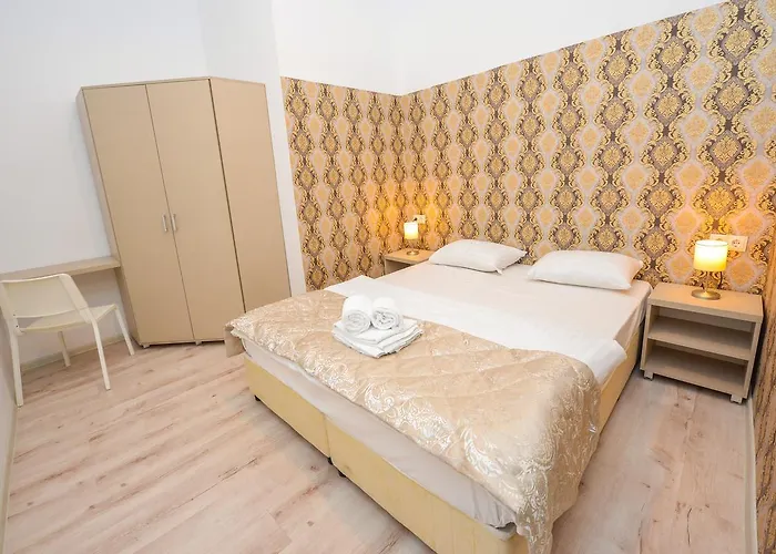 Nightlife Old Town Appartamento *