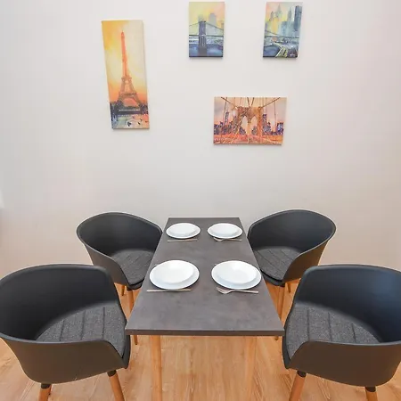 Nightlife Old Town Bukarest