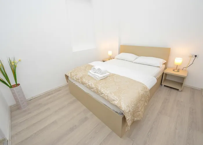 Nightlife Old Town Bukarest